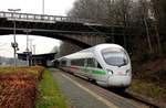 411 059 fährt als erster ICE 1587 Flensburg - München Hbf aus Flensburg aus 18.12.2020