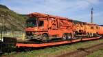 D-RAILS 2380 4313 027-3 Gattung Laads der Fa. Redler Service beladen mit zwei Spl LKW s. Oberwesel 06.08.2024