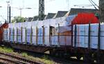 TWA 4-achsiger Rungenwagen der Gattung Snps registriert unter 37 80 4723 181-6 D-TWA beladen mit Schnittholz.