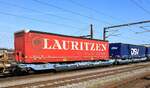 D-VTGCH 37 80 4956 545-0 Gattung Sdggmrss beladen mit 1x Lauritzen und 1x DSV Trailer Pattburg 09.07.2023