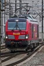 E-Lok 3193 901, NVR-Number: 90 81 3193 901-3 A-STH,  Siemens Vectron Dual Mode, kommt als Lok Zug im Bahnhof von Linz an. 06.05.2026    BJ 2021Bau NR: 23164, seit 01.2026 bei Stern & Hafferl Verkehr Gesellschaft m.b.H. im aus Gmunden im Einsatz 

