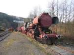 Der Verein Wupperschiene hat sein Domizil in Dahlhausen (Wupper) bei Radevormwald. Museumsbetrieb kann auf der stillgelegten Bahnstrecke nicht angeboten werden, auch weil die Fahrzeuge nicht fahrfhig sind. Die Aufarbeitung dieser inzwischen stark verrosteten 52.80 wrde wohl den finanziellen Rahmen sprengen. Und so kann man nur am Lokrahmen die verblassenden Anschrift der letzten Untersuchung 1980 ablesen. Mrz 2011