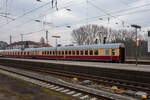 Klimatisierter erste Klasse TEE- /InterCity- Schnellzug-Großraumwagen der Gattung Bauart Apmz 121.2, D-AKE 56 80 18-95 001-0, der AKE-Eisenbahntouristik – Jörg Petry e.K.