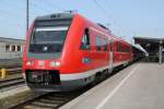 RE 3186/RE 3884 von Augsburg Hbf nach Lindau/Oberstdorf mit Zugteilung in Immenstadt kurz vor der Ausfahrt im Augsburger Hbf.03.04.2012 