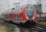 445 005 als RE5(Rostock-Elsterwerda)bei der Bereitstellung am Morgen im Rostocker Hbf.07.03.2020