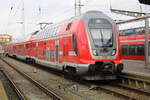 445 001 stand am 31.10.2020 im Rostocker Hbf.