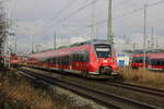 442 355 als S3(Warnemünde-Güstrow)bei der Ausfahrt im Rostocker Hbf.08.01.2021