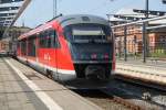 642 050-8 als S3 von Rostock Hbf nach Rostock-Seehafen/Nord bei der Ausfahrt im Rostocker Hbf.01.05.2012