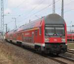 DABbuzfa 760 als S2 von Warnemnde nach Gstrow bei der Ausfahrt im Rostocker Hbf.19.04.2013