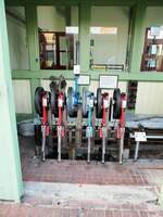 Stellwerk im Bahnhof Moritzburg am 12.04.2016.