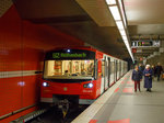   Wer hier in die U-Bahn steigt, der wird von einem Computer gefahren.....