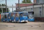 Tatra T6 Wagen 710 stand am Mittag des 03.07.2015 alleine mit 6N2 Wagen 603 auf dem Hof der Rostocker Straenbahn AG.