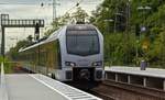 Der Bahnhof Oberhausen-Sterkrade prsentierte sich vor einigen Jahren noch in einem von RRX-Standard weit entfernten Zustand. Um knftig mit den neuen Triebwagen berhaupt dort halten zu drfen, wurden provisorische Bahnsteige in ausreichender Lnge und Hhe errichtet, an denen hier im Bild gerade 1429 019 als RB 35 nach Wesel vorfhrt.