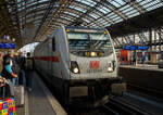 Die 147 574-8 (91 80 6147 574-8 D-DB – IC 4901) der DB Fernverkehr AG fährt am 20 Mai 2025, mit dem IC 2206 (Köln Hbf - Münster Hbf - Norddeich Mole), in den Hauptbahnhof