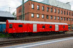 Der Einheitshilfsgerätewagen D-DB 60 80 9927 057-1 der Gattung Ehg 388, ex DB Ffm 5636, der DB Netze AG (DB Netz Nofalltechnik) abgestellt 14 Juni 2013 beim Hauptbahnhof Koblenz. Bis zur Einführung der Modularen Trägerfahrzeuge (MTF), war dieser einer von 53 in Deutschland stationierten Wagen der Deutsche Bahn AG. Diese verfügten über Hilfsmittel und Bahnspezifischen Ausrüstungen zur Bewältigung von Unglücksfällen mit Zügen. Insbesondere verfügten sie über Auffangbehälter, Dichtungsmaterialien, Bahnspezifische Armaturen und Hebe- und Zuggeräte für große Lasten. Er war dann mit einem Leiter und sechs weiteren Mitarbeitern besetzt.

Diese unterstützen vor Ort mit den im Wagen vorhandenen Gerätschaften die Hilfskräfte vor Ort (Feuerwehr, THW). Im Unglücksfall wurde der Wagen über das Notfallmanagement der DB AG angefordert.