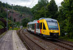 Der VT 265 (95 80 0648 165-8 D-HEB /95 80 0648 665-7 D-HEB) ein Alstom Coradia LINT 41 der HLB (Hessische Landesbahn), ex Vectus VT 265, als RB 90  Westerwald-Sieg-Bahn  (Siegen – Betzdorf