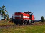 Die Westerwaldbahn (WEBA) Lok 5 (DH 1004) am 04.09.2013 beim Rangieren in Weitefeld.