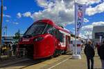 Doppelstockwagen bieten eine hohe Fahrgastkapazitt, allerdings ist es in doppelstckigen Triebwagen mitunter schwierig, die ntige Antriebstechnik unterzubringen.