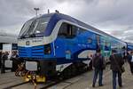 Auf den ersten Blick sieht das hier aus wie ein Vectron-F�hrerstand an einem Reisezugwagen, und das ist ziemlich genau, was dieses Fahrzeug ist.