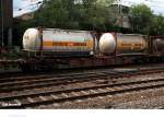 containertragwagen der gattung SGNS,zugelassen unter 31 80 4543 280-0,aufgenommen im bf hh-harburg,27.06.14