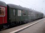 Bm 56 80 22-41 271-8 in einem Sonderzug am 15.Januar 2011 in Bergen/Rgen.