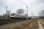 Der IC 2388 von Frankfurt am Main nach Berlin Sdkreuz mit einem Bpmbdzf 297.1 Steuerwagen voraus zwischen Growudicke und Rathenow.