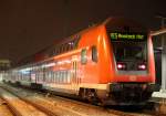 DBpbzfa 776.1 als RE 4369 von Rostock Hbf nach Berlin Hbf(tief)hatte bis zur Abfahrt um 20:34 Uhr noch bisschen Zeit.15.11.2013