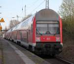 Airport-Express Berlin-Schnefeld Flughafen DABbuzfa 760 als RE 18591 von Warnemnde nach Berlin Hbf(tief)bei der Durchfahrt im Haltepunkt Rostock-Bramow.18.04.2015