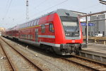 DABpbzfa 764 stand am 03.04.2016 als RE 13009 von Rostock Hbf nach Sassnitz im Rostocker Hbf bereit.