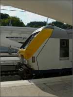 Studie eines I 11 Steuerwagens unter dem Bahnsteigdach in Lige Guillemins.