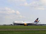 Icelandair TF-ISW Boeing 767-319ER Erstflug dieses Flugzeugs war am 14-10-1997.