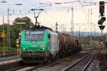 SNCF Fret 437020 mit kurzem Güterzug durchfährt hier den Bhf Neuwied am 29.09.2012.