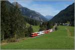 Kurz nach Vallorcine, der Bahnhof ist im Hintergrund noch zu sehen, konnte ich diesen TER nach Chamonix fotografieren.