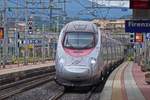 Frecciargento 93 83 3600 106-1 aus Napoli kommend, läuft in den Umsteigebahnhof Firenze Campo di Marte ein, mit diesem Zug fahren wir zurück nach Bozen, für die herfahrt am Morgen