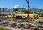 Die Plasser & Theurer Universalstopfmaschine 08 - 275 UNIMAT mit der UIC-Nr.