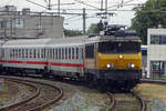 Am Kopf! NS 1752 treft mit der IC-Berlijn am 15 Juli 2019 in Hengelo ein.