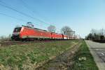 DBS 189 054 hat ein Kohlezug am haken beim durchfahren von Roond am 30 März 2021.