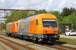 RTS 2016 907 schleppt RTS 1216 901 in den 16,6 Hz Teil des Bhf Pattburg 12.05.2022