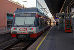 Der LILO 22 163 (A-StH 94 81 4822 163-3) ein elektrischer Zweisystem-Triebwagen vom Typ GTW 2/6 der Linzer Lokalbahn AG betrieben durch die Stern & Hafferl Verkehrsgesellschaft m.b.H.