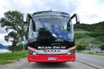 Frontansicht des neuen SETRA 515 HD von BLAGUSS aus Wien mit neuem Design,gesehen in der Wachau/Nieder�sterreich,26.5.2013.