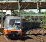 182 516-5 oder Hectorrail 242.516 mit dem Papierzug nach Dortmund-Scharnhorst bei der Durchfahrt in HH-Harburg.