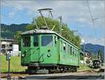 Der GFM Triebwagen Be 4/4 111 war einige Zeit der Blonay Chamby im Einsatz und kam dann zur 2012 gegründeten GFM Historique. Der Triebwagen wurde bei SWS/Alioth 1903 gebaut und als 	CEG CFe 4/4 11 in Betrieb genommen. 1928 wurde er nach einem ersten Umbau zum BCe 4/4 111 und 1956 nach einem zweiten Umbau 1956 zum GFM 	Be 4/4 111. 
Das Bild zeigt den Triebwagen beim Rangieren in Blonay. 

5. Juni 2010