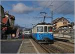Der MOB 8/8 4004 FRIBOURG wendet in Chernex auf den Gegenzug.