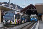 In Zweisimmen begegnet der von Sarah Morris als  Monarch  gestaltete Lenkerpendel bestehend aus dem ABt 341, dem Be 4/4 5001 und dem Bt 241 mit seinen Steuerwagen ABt 341 und Bt 241 nach Lenk dem MOB