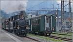 Die formschöne BDB (Brünig Dampf Bahn, vormals Ballenberg Dampfbahn) G 3/4 208 verlässt mit ihrem Dampfzug Meiringen in Richtung Brienz. 

23. Aug. 2025