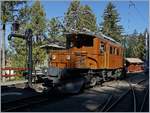 50 Jahre Blonay Chamby - MEGA BERNINA FESTIVAL: Das formschöne Bernina Bahn Krokodil Ge 4/4 182 in Chaulin.