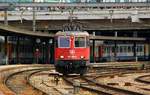 SBB 4421 394-8 unterwegs im Bahnhof Basel SBB.