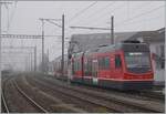 Seit 2012 fährt die ASM (von Niederbipp) bis Oensingen, so dass die Züge auf der Fahrt von Solothurn nach Langenthal diesen (kurzen) Streckenabschnitt zweimal befahren müssen, die Reisen aber von besseren Anschlüssen in Oensingen profitieren. 

Das Bild zeigt den in Oensingen ausfahrenden ASM Be 4/8 113  MARS  nach Langenthal. 

8. November 2025