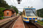 Endstation f�r den schweizer Gelenk-Triebwagen ABe 4/6 54 „Intragna“  der FART am 02.08.2019  hat seinen Endbahnhof  Camedo erreicht, und steht nun wieder zur R�ckfahrt nach Locarno
