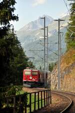 RhB Ge 4/4 I U Nr.605 in Madulain am 28.09.2009.
